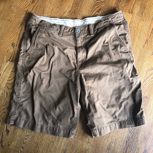 American Eagle longer length Men's Brown Casual Shorts - Picture 1 of 4